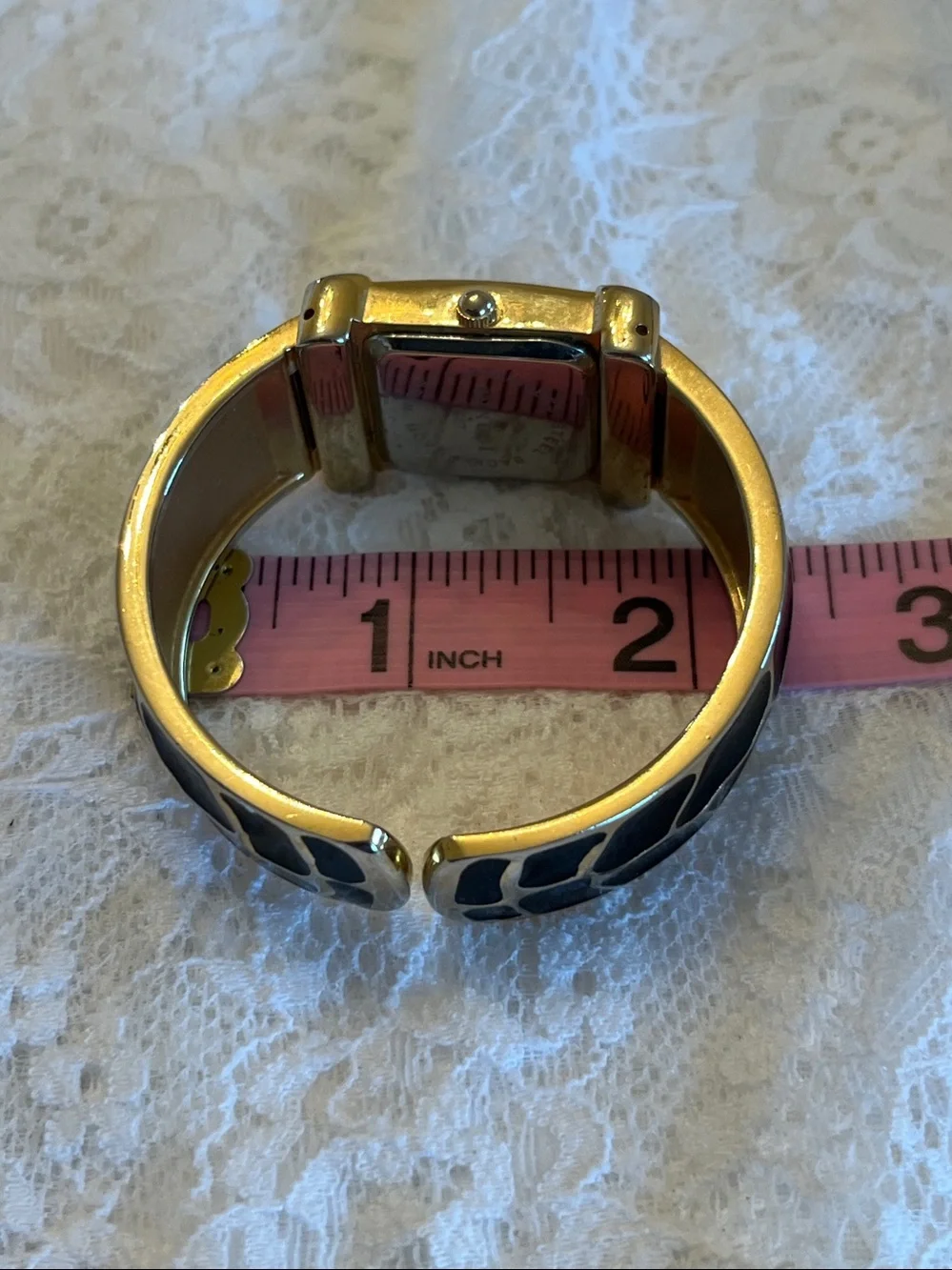 Wincci Gold Tone Cuff Watch with Black Inlay